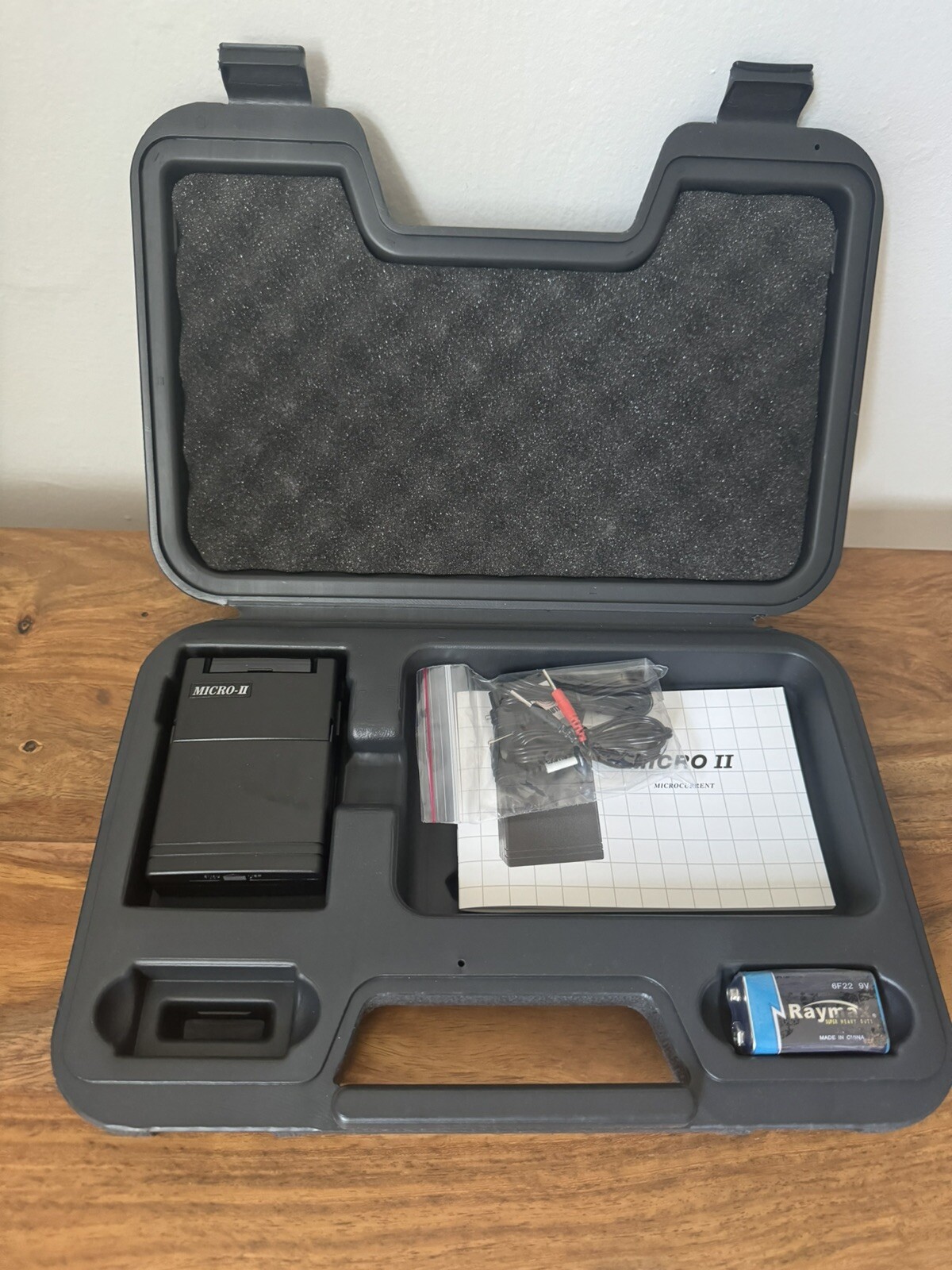 Tens MICRO-II  Micro 2 Dual Channel Microcurrent Complete w/ Manual + Case **NEW