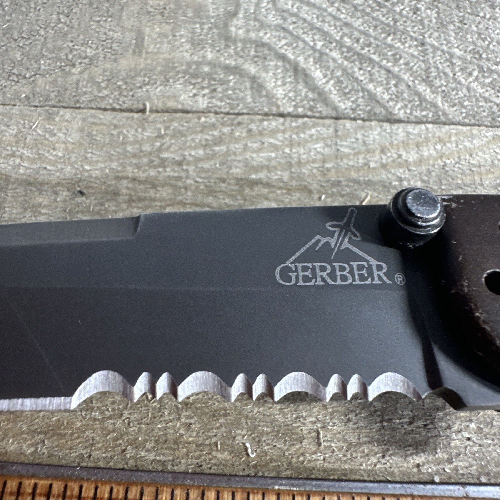 Gerber Evo Flipper EDC Knife 8 In Gold Handle Nice