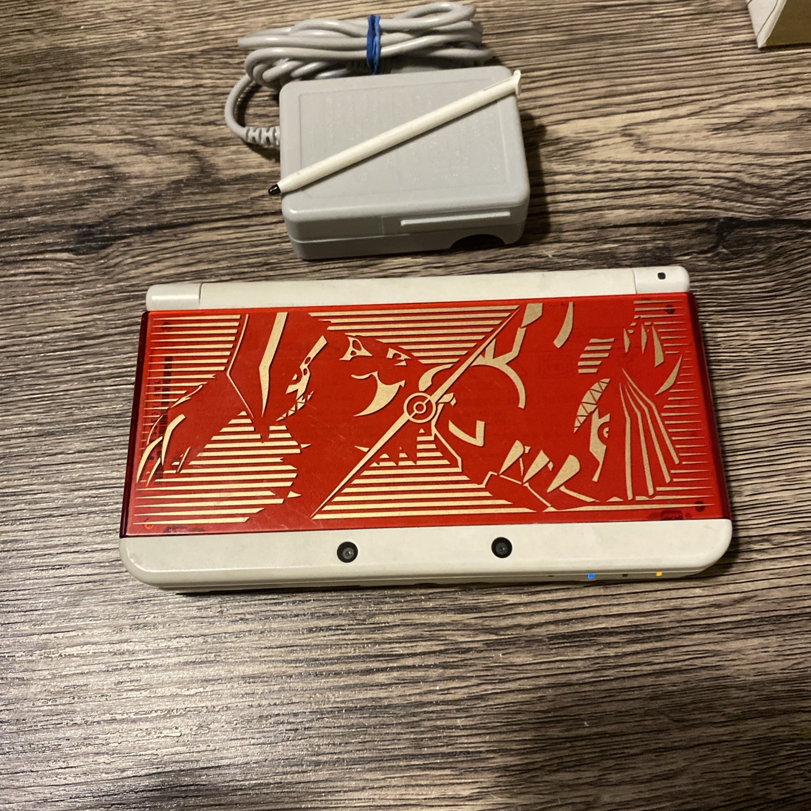 New Nintendo 3DS White Console with Kisekae Plate Groudon Kyogre Pokemon From JP