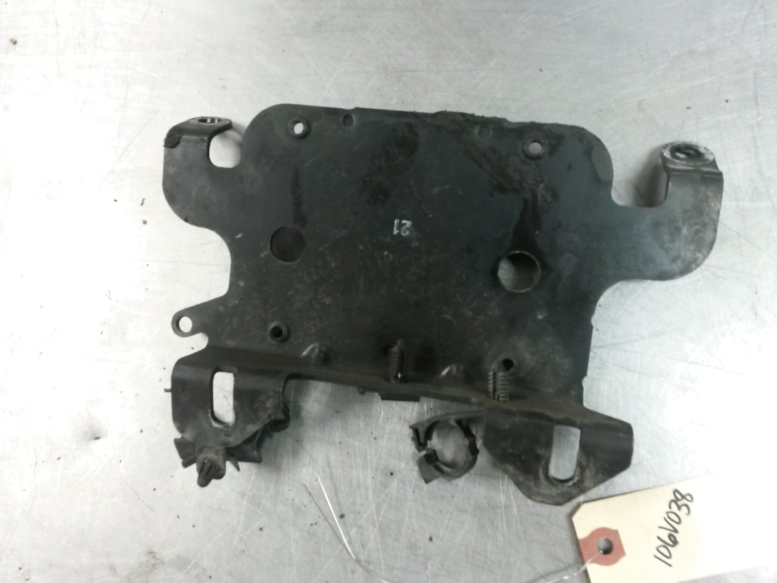 Ignition Coil Bracket From 2007 Chevrolet Impala 3.5