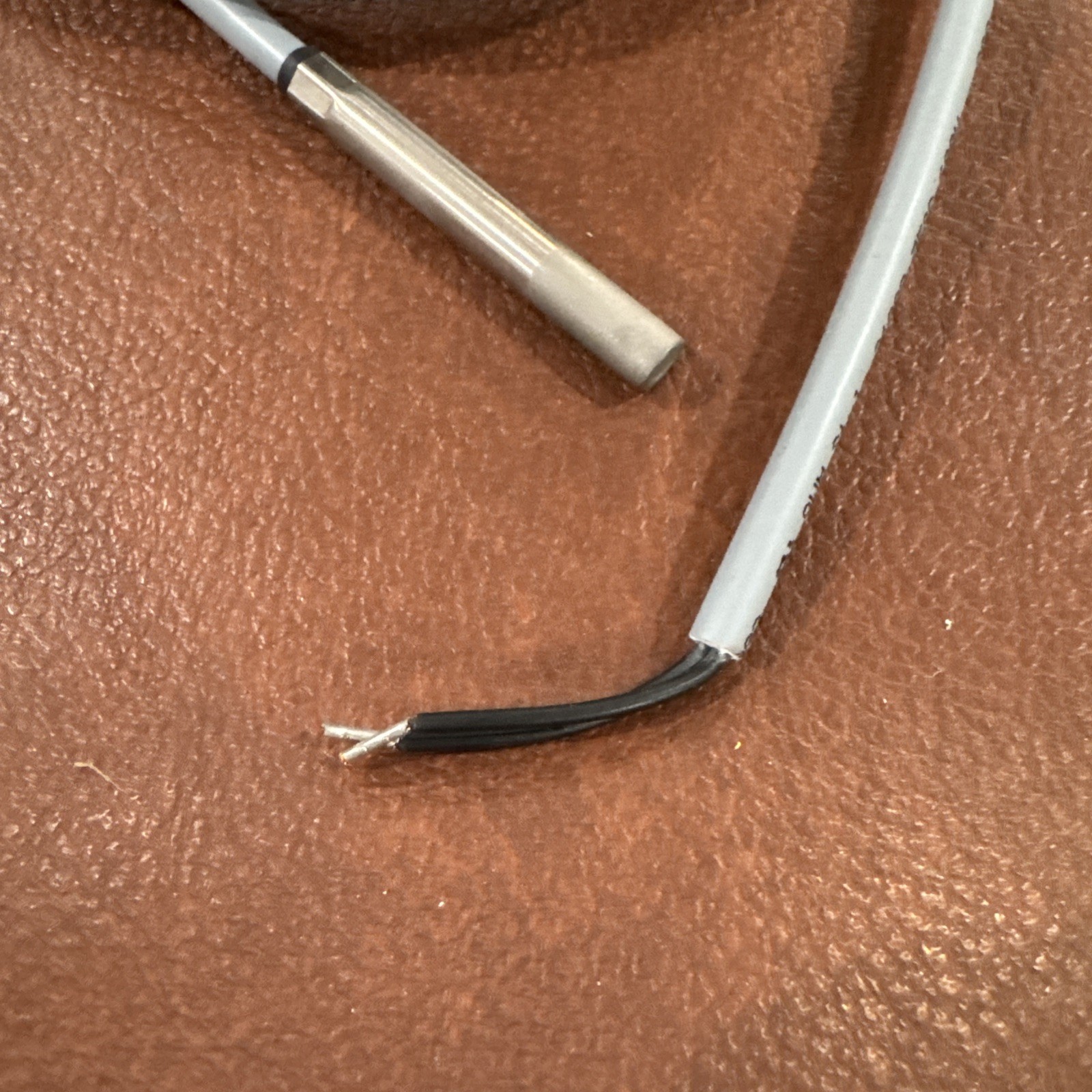 SAB Bröckskes Temperature Sensor Probe 2x0.5mm FRNC Cable Stainless Steel 600V