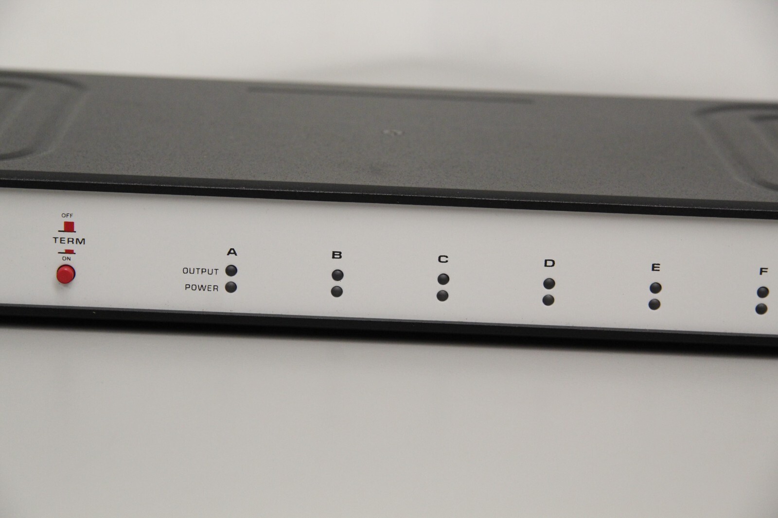 Pathway Connectivity 9014 DMX Repeater 8-Way With Rear Terminal