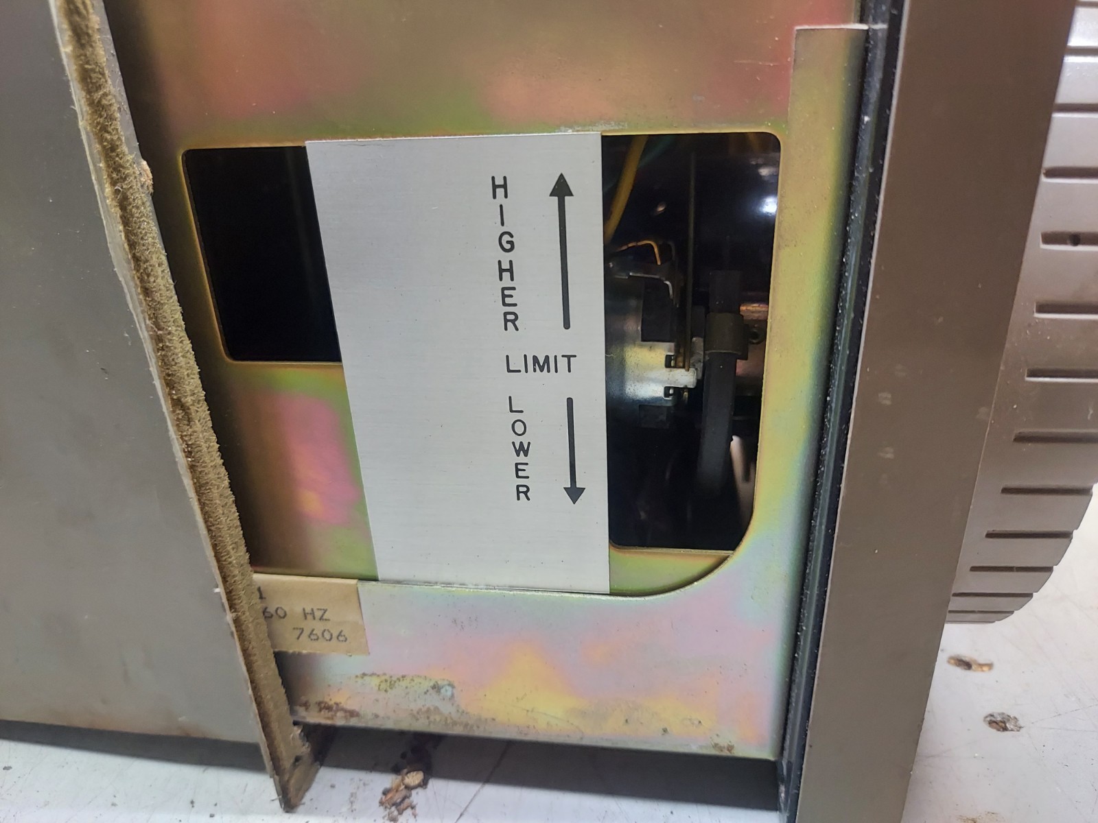 HONEYWELL,R7353 TEMPERATURE CONTROL DIALATROL **UNTESTED*UNKNOWN WORKING CONDITI