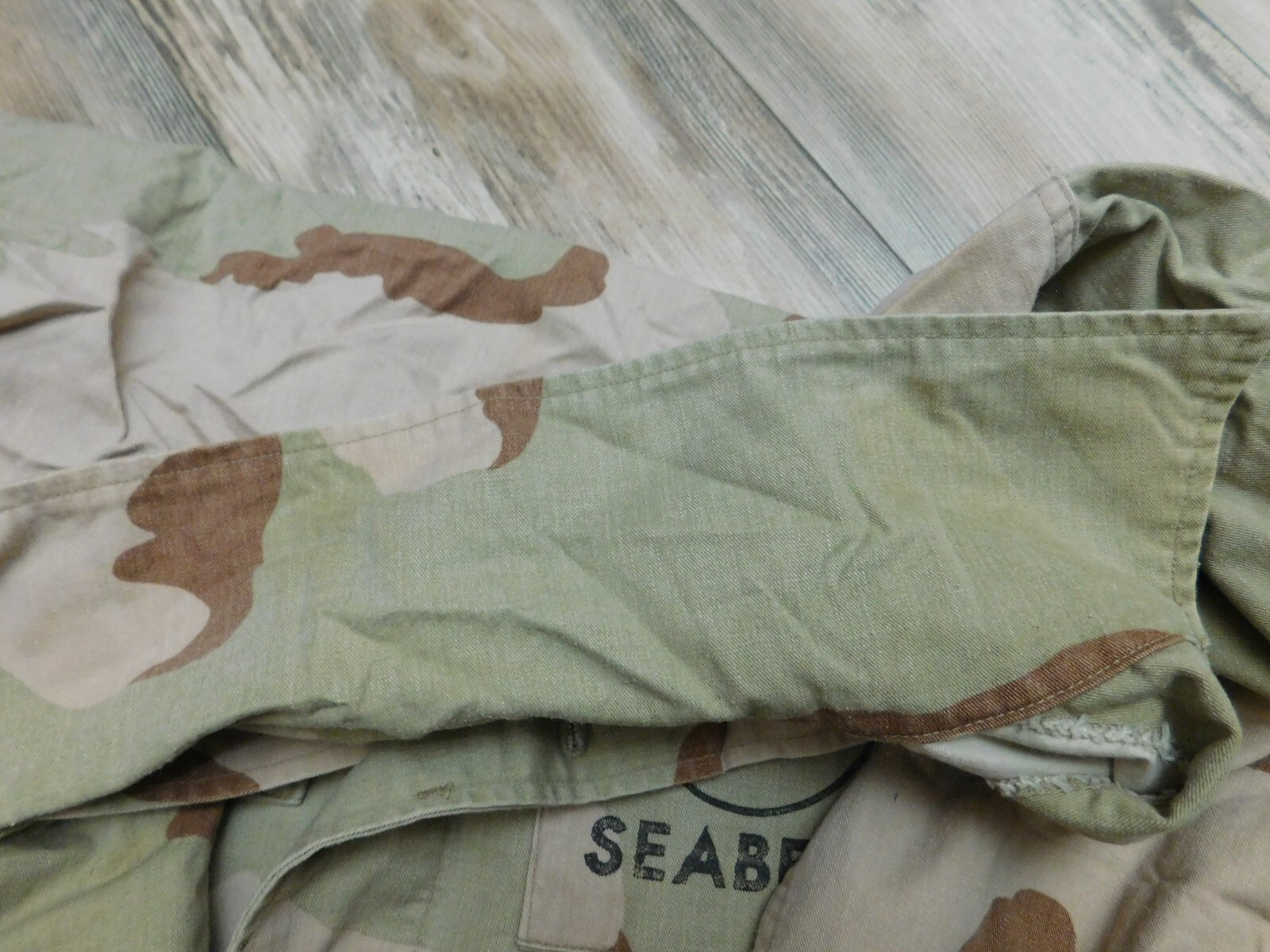 US NAVY SEABEES DCU COAT TOP SIZE LARGE - REGULAR