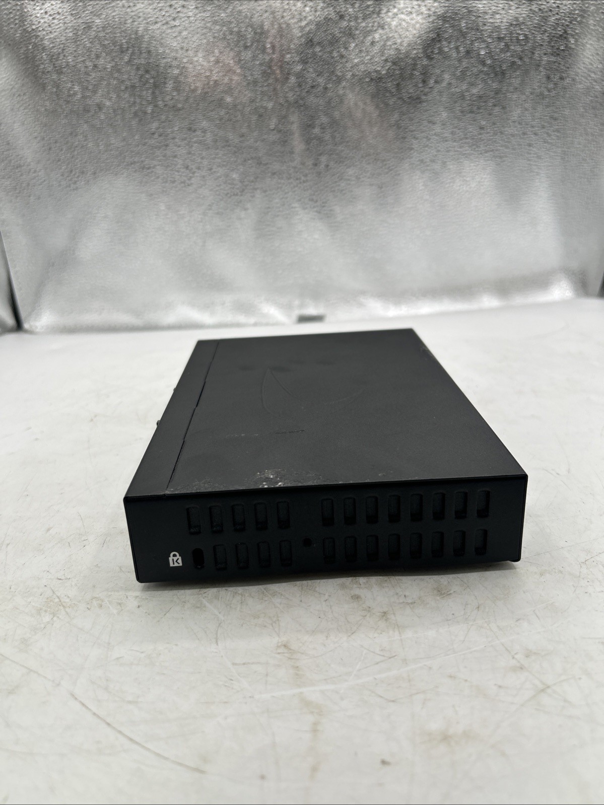 SonicWALL TZ270 Firewall APL57-100 Firewall Network Security please read