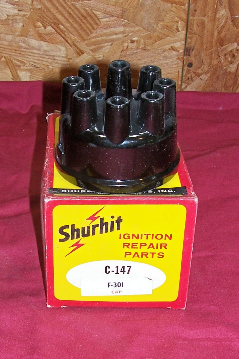 Vintage Shurhit C-147 Distributor Cap 8 Cylinder Car Auto Automobile F-301 Old