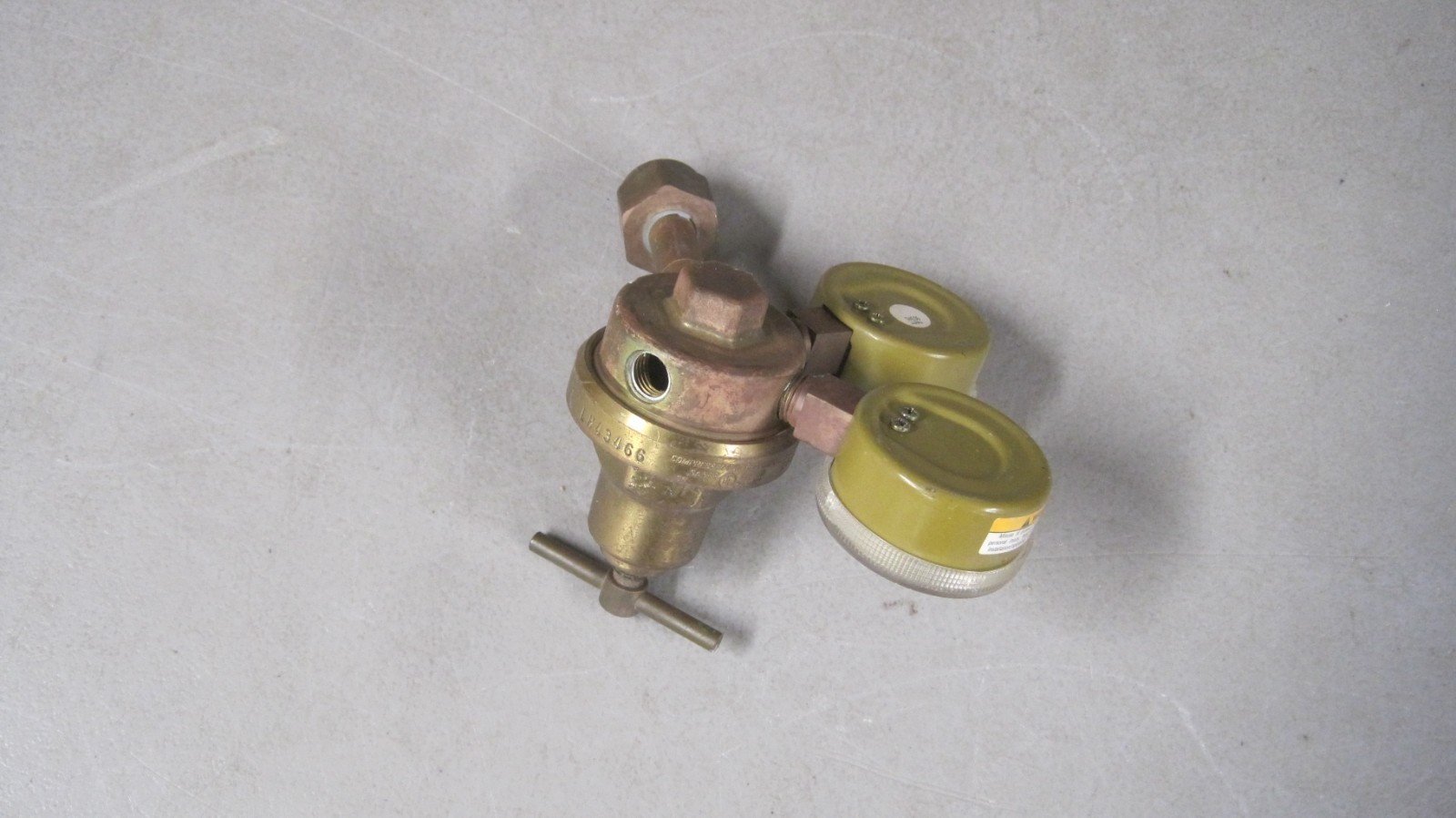 WELDMARK OXYGEN REGULATOR # 250-80-540 UNTESTED