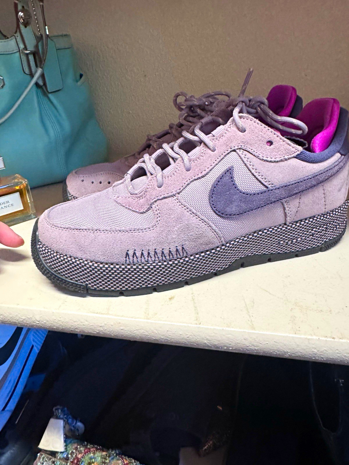 Nike Air Purple/Gray Low Top Lace-Up Athletic Sneakers - Pre-Owned