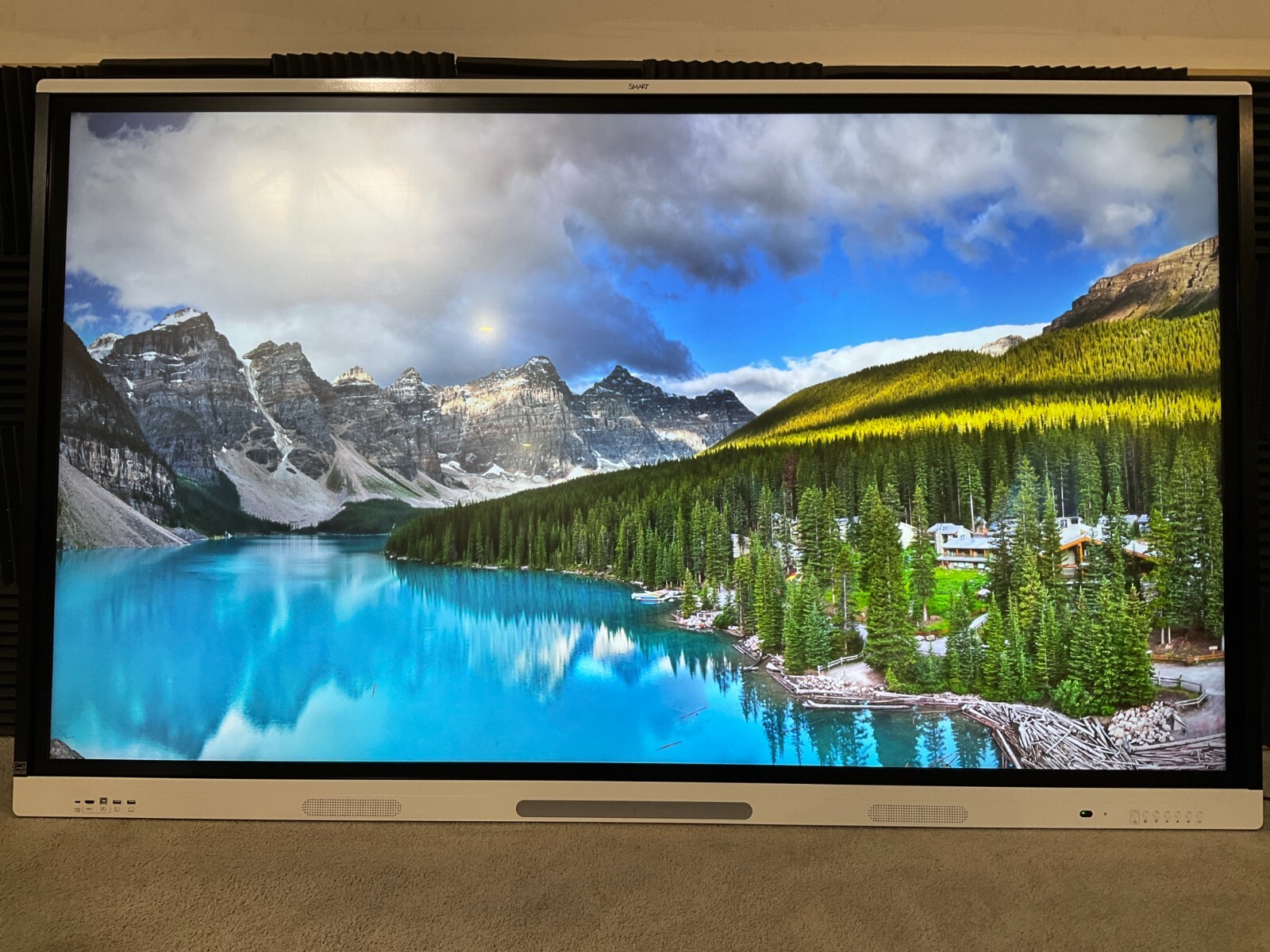 Smart Technologies Smart Board MX286-V2 86" Interactive Display 4K SBID-MX286-V2