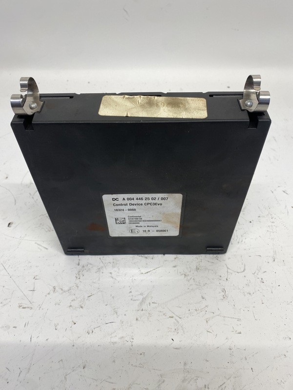 2019 Common Powertrain Control Module A0044462502 for Detroit Diesel (586-10124)