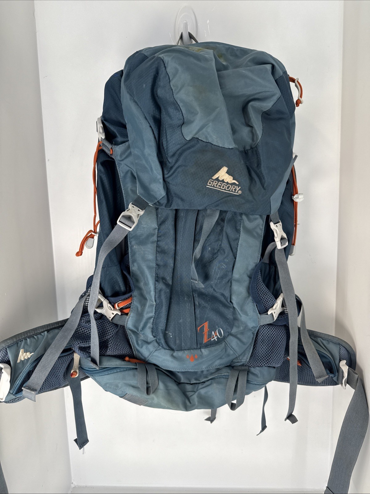Gregory Z 40 Hiking Backpack (Size Large) Camping Outdoors Scouting