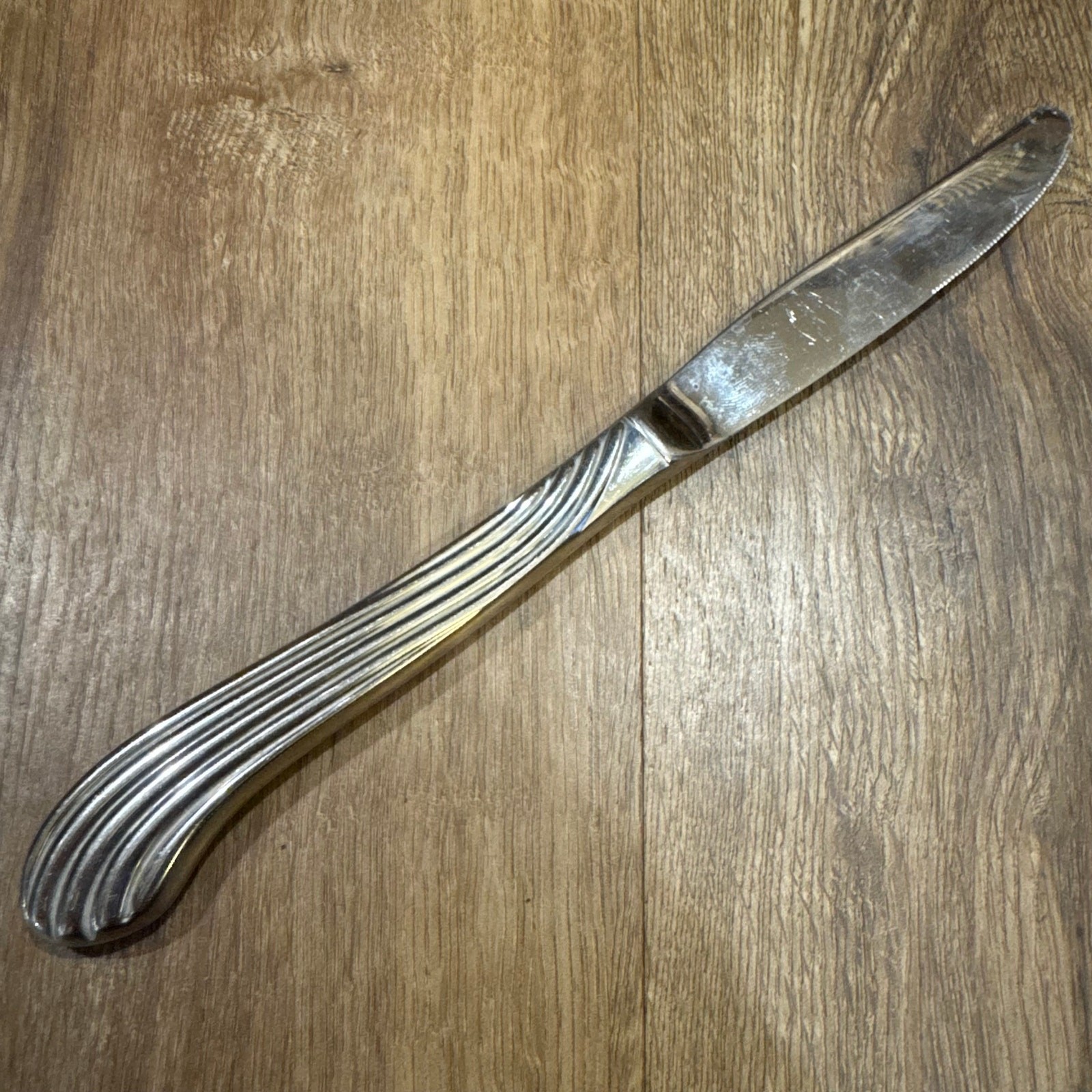 1 Reed & Barton BENTWOOD STAINLESS 18/8 Dinner Knife Flatware