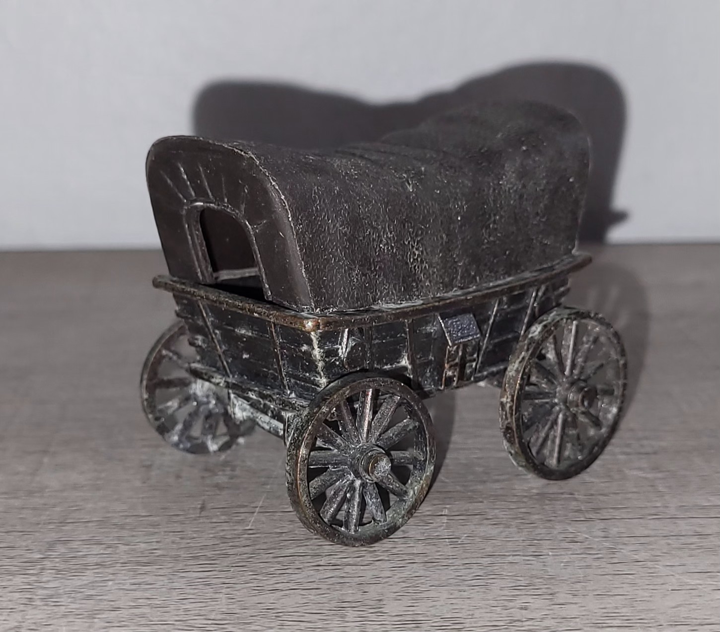 Vtg Miniature Covered Wagon Die Cast Metal Replica Pencil Sharpener