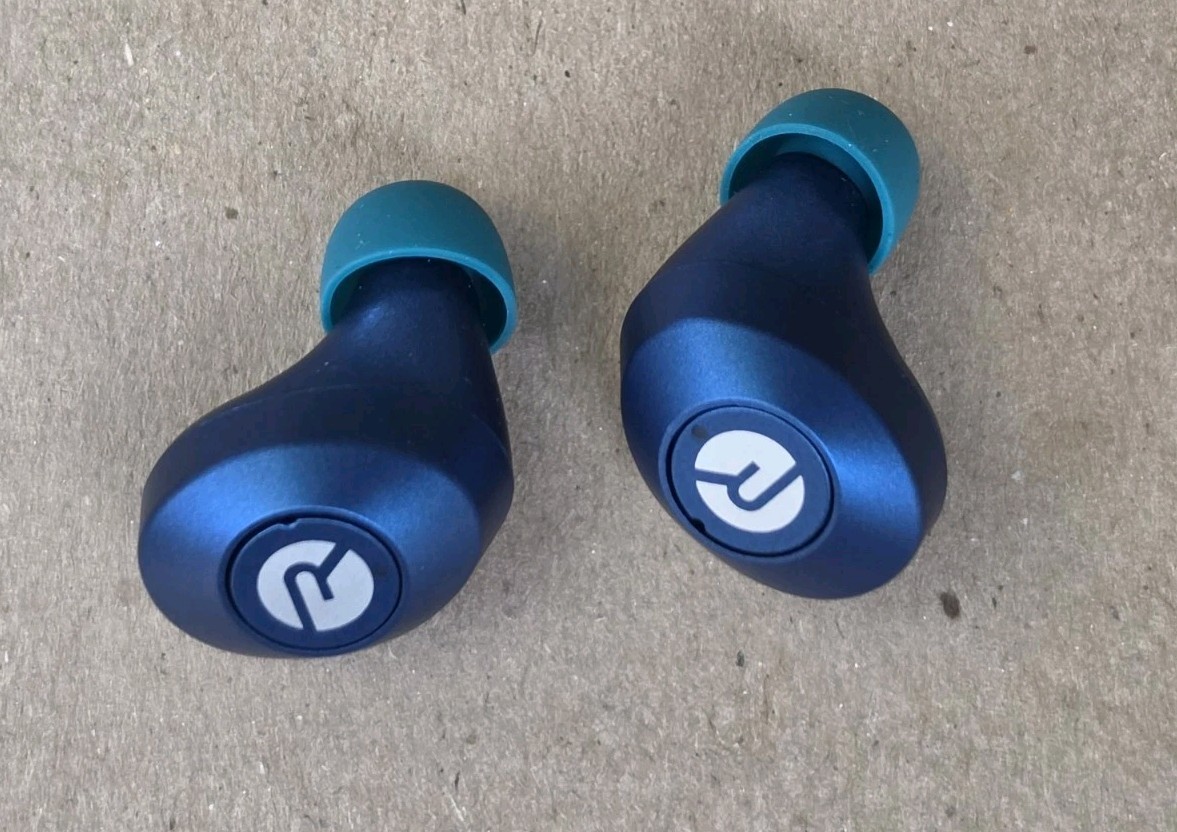 Raycon E25 The Everyday True Wireless Earbuds Only - Blue.
