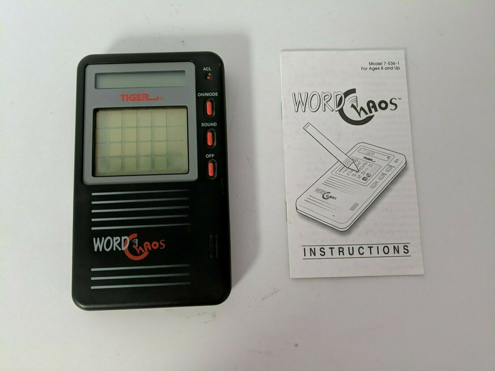 Tiger Electronics Word Chaos  Model 7-536-1 no Pen