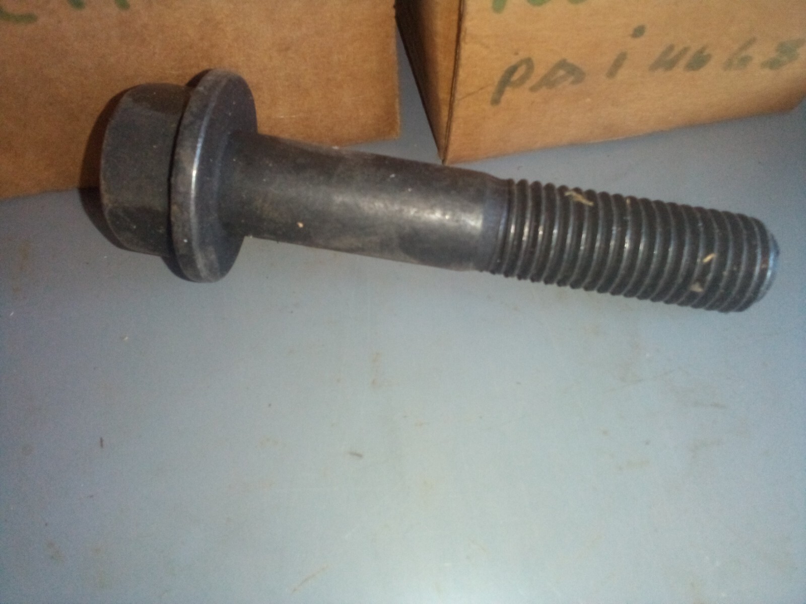 New Genuine OEM Bolt for Volvo 8397055