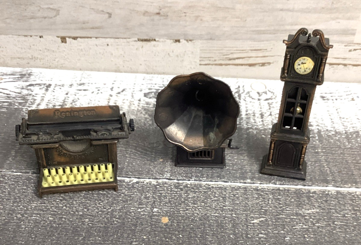 Vintage Artists Pencil Sharpener