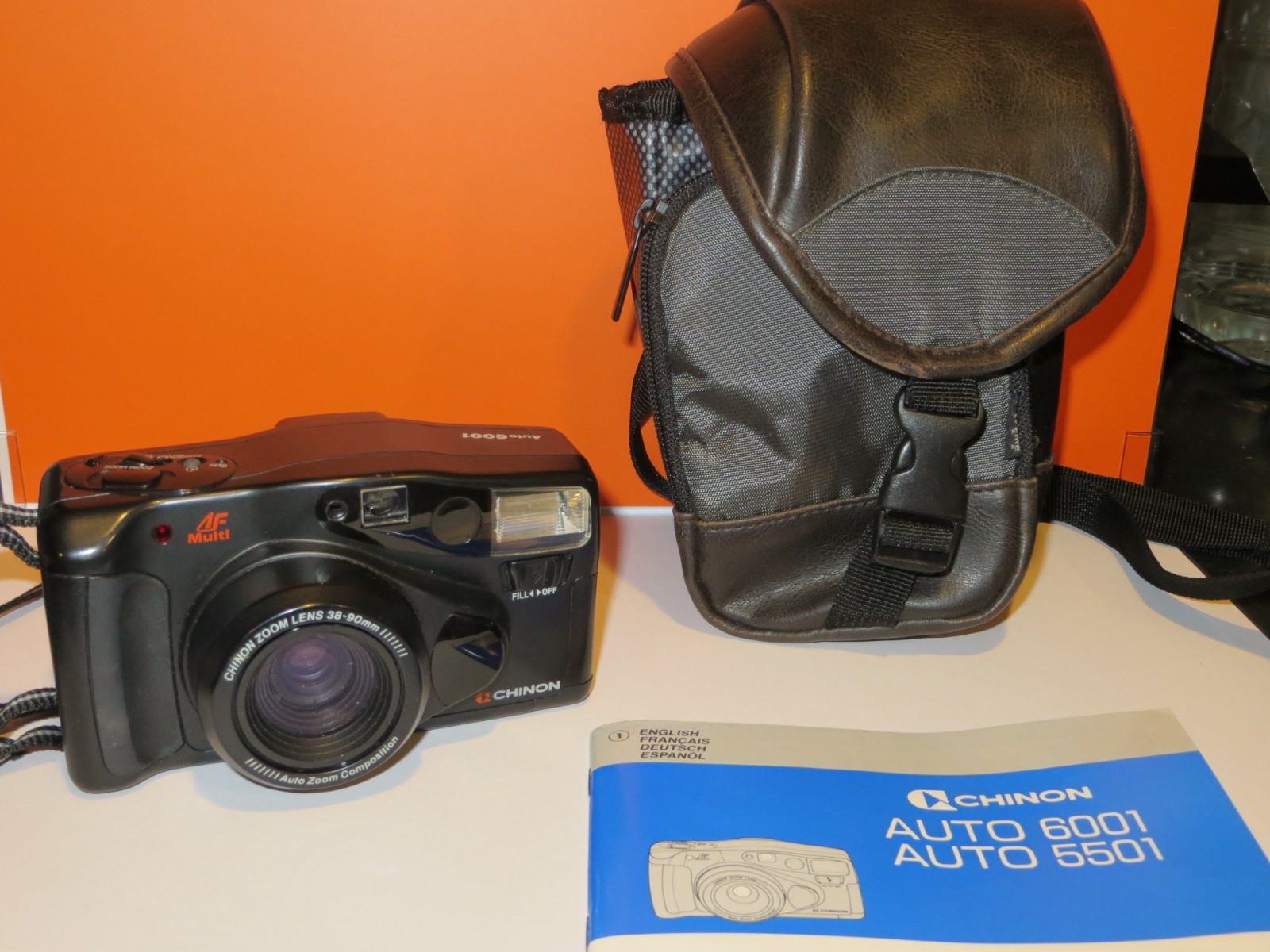 Chinon Auto 6001 Film Camera 38-90mm Zoom Lens New Battery