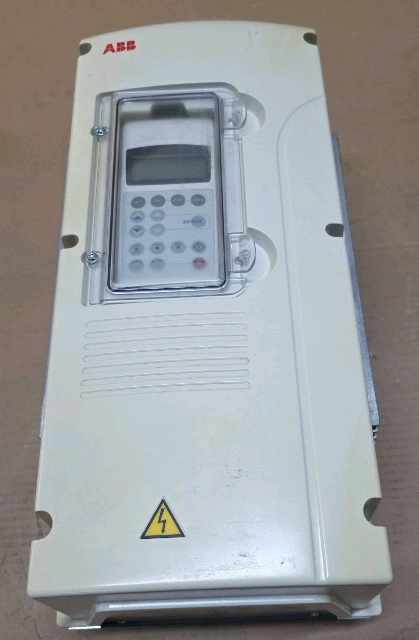 ABB DRIVE 7.5hp 3ph ACS800-U1-0009-5+B056+L500+L501+L503+P90