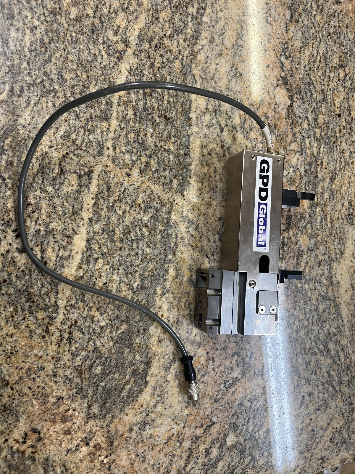 6bb   Agere Systems GPD Global fluid dispensing pump head