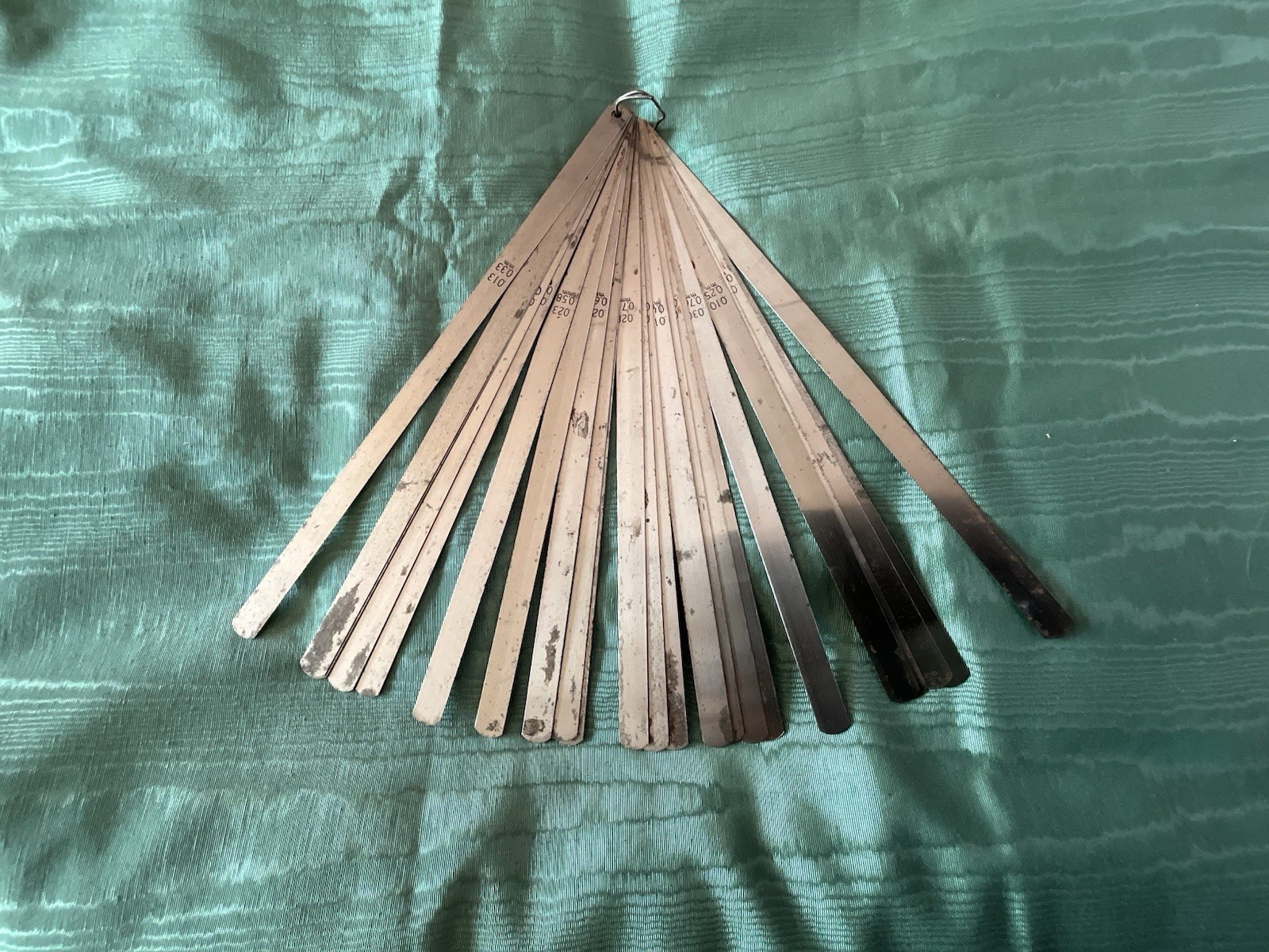 LONG BLADE FEELER  GAUGE SET of 24  BLADES,12 INCHES LONG BLADE ~STEEL
