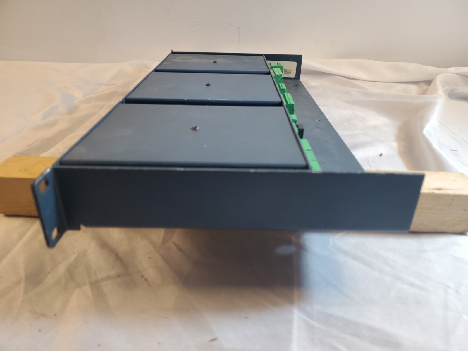 3x Broadcast Tools SS4.1 III Balanced Audio Automation Switcher in Ra-1 Rack