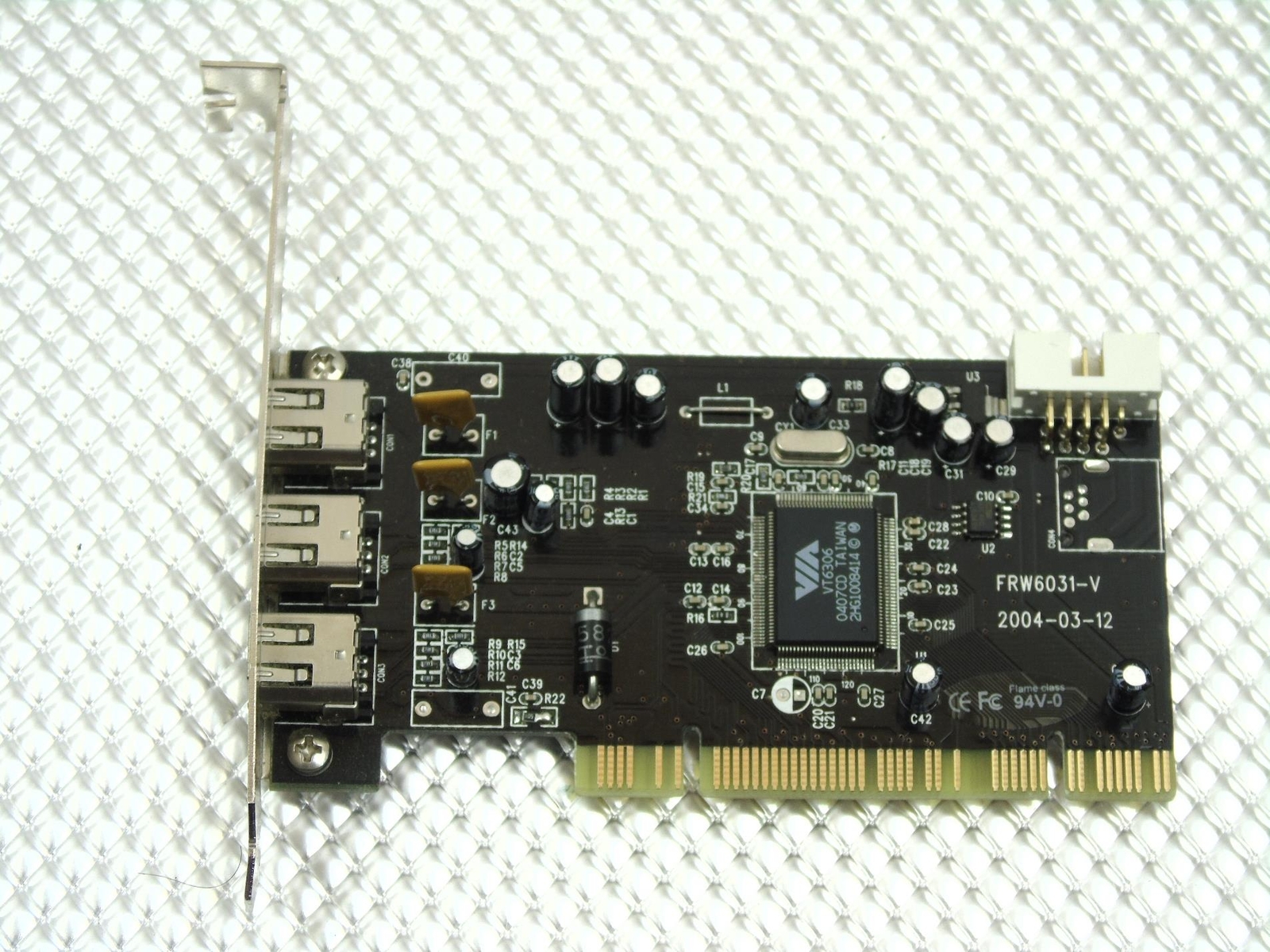 VIA VT6306 3-Port Firewire Port Expansion Card - FRW6031-V