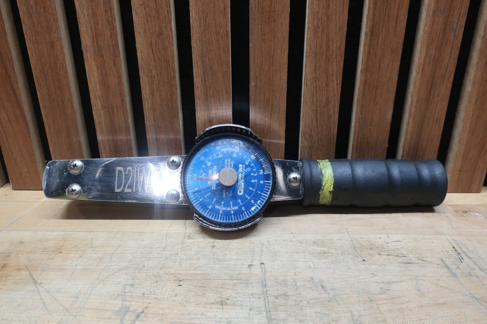 CDI 751LDIN | Dial Indicating Torque Wrench, 1/4" Dr, 0" to 75" Lbs.