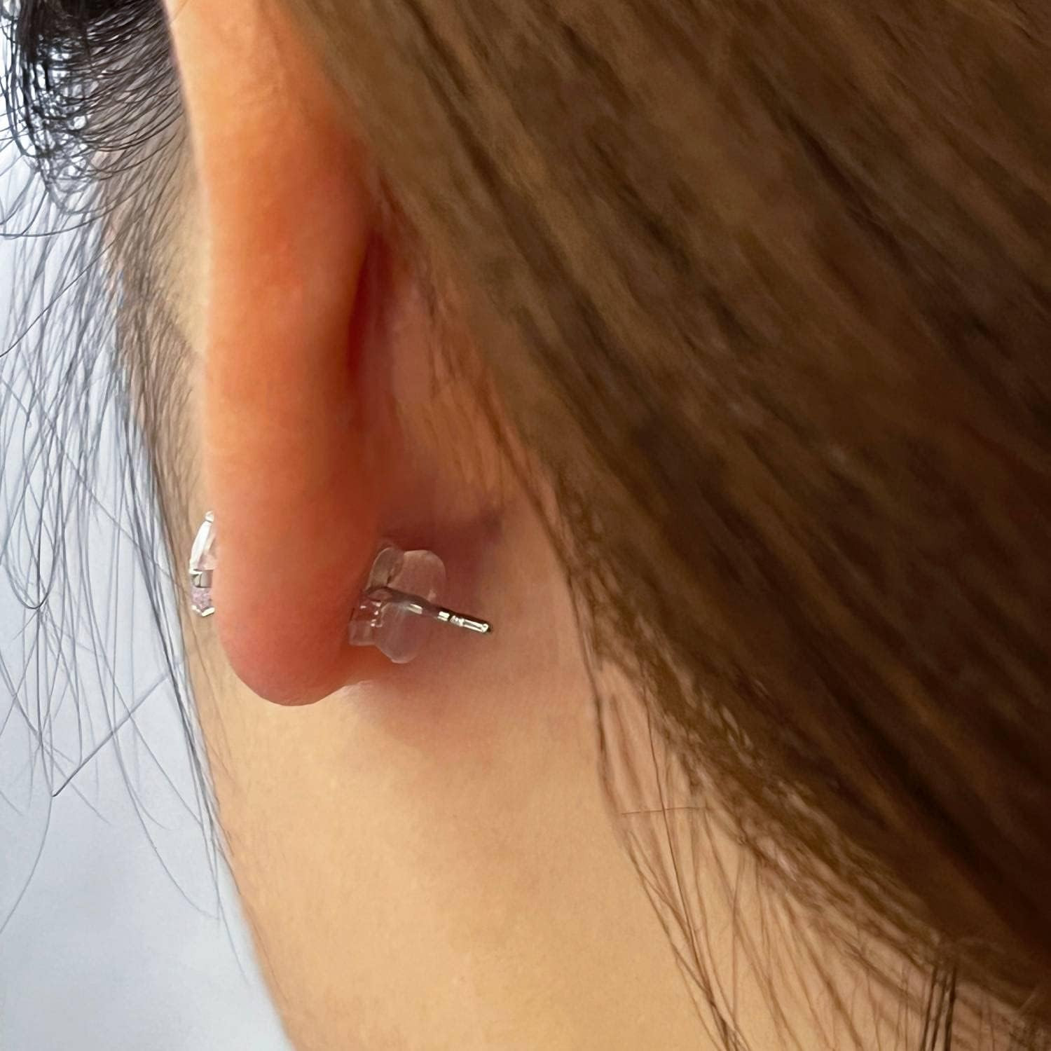 Earring Backs for Droopy Ears, 18K Gold Silicone Earring Backs for Studs Heavy E