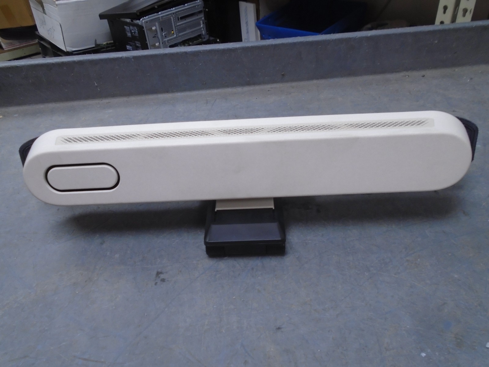 Poly Studio X30 2201-87549-001 Video Bar, no AC adapter