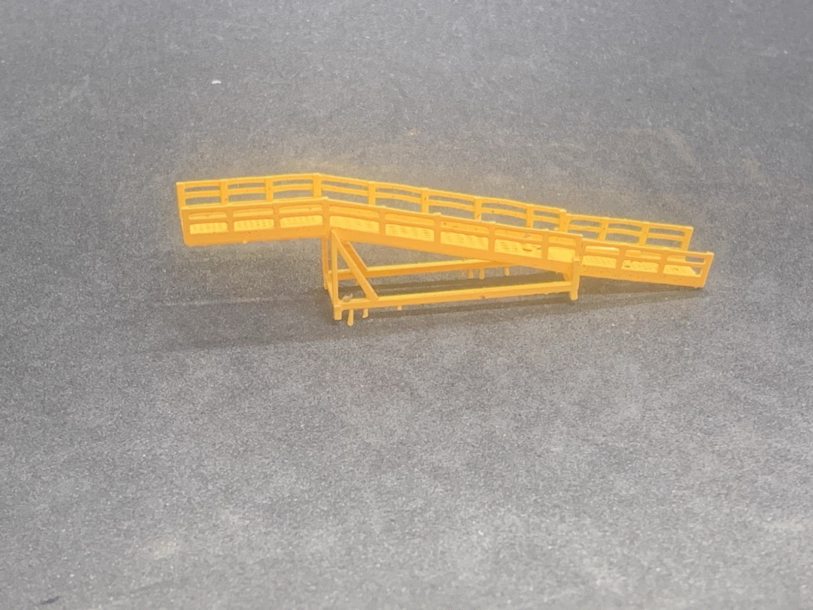 N Scale Auto rack Loader (2pk)