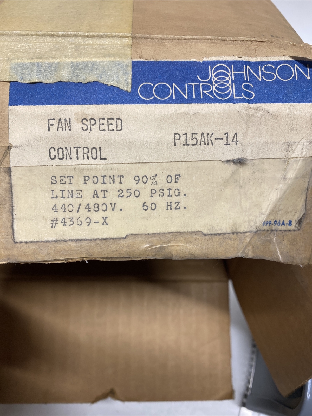 NIB Johnson Controls P15AK-14 Fan Speed Control Condenser
