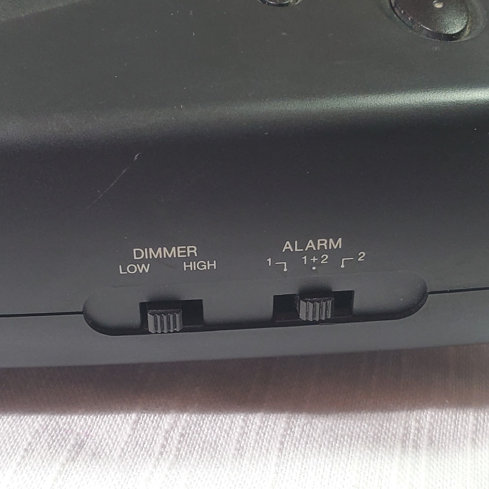 Optimus Alarm Clock Model CR-320