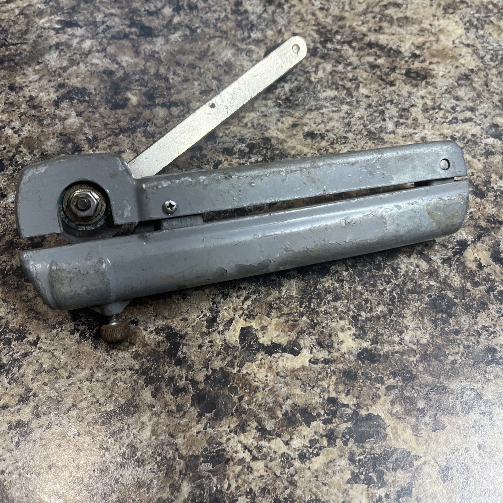 Seatek Roto-Split USA Cable Stripper / Cutter