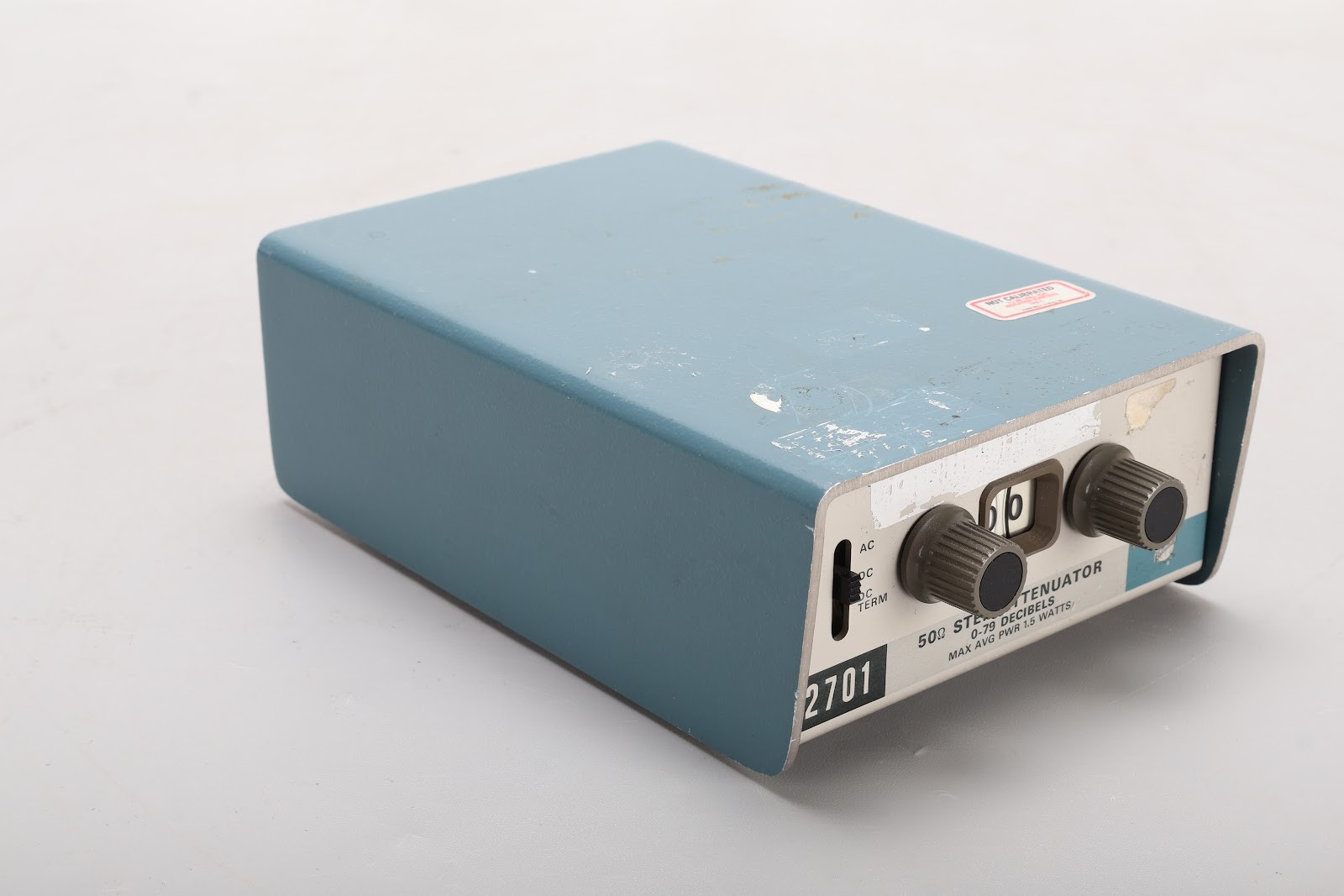 Tektronix 2701 DC to 1 GHz 79 dB 50 Ohm Variable Step Attenuator - Fair