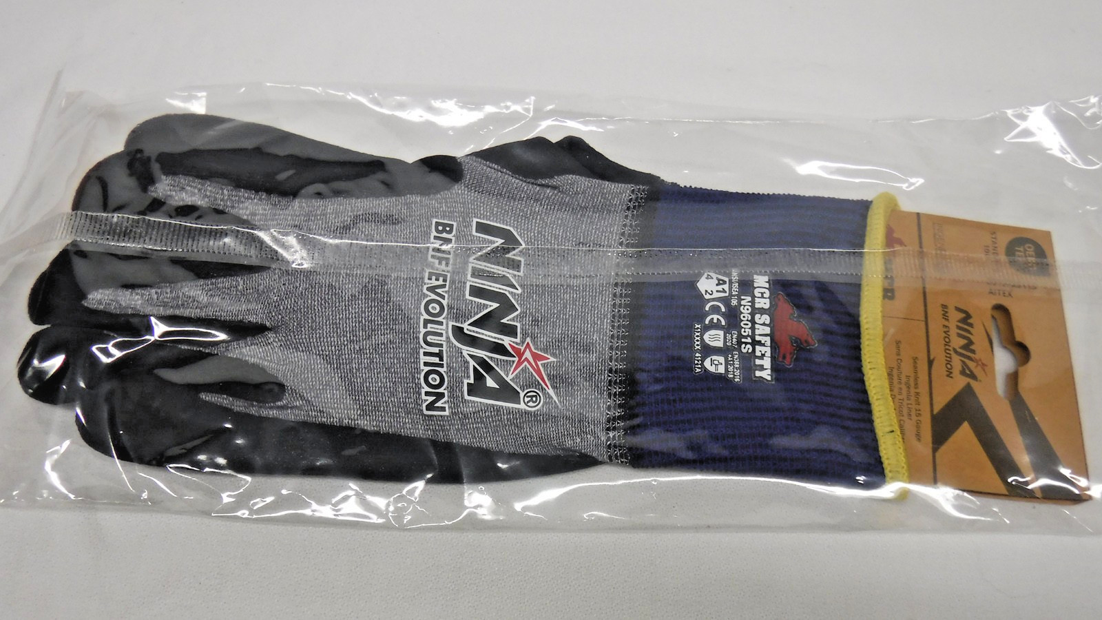 3 prs MCR Safety Ninja BNF Evolution WORK GLOVES Size S Touch Screen, Grip Smart