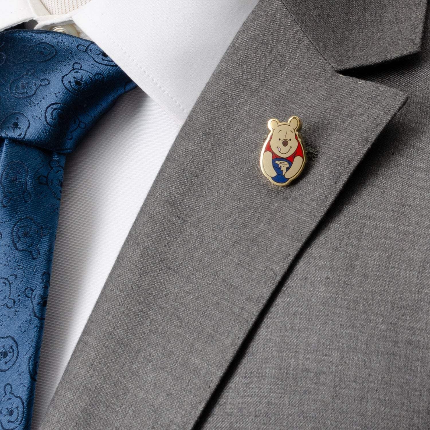 Disney Winnie the Pooh Lapel Pin