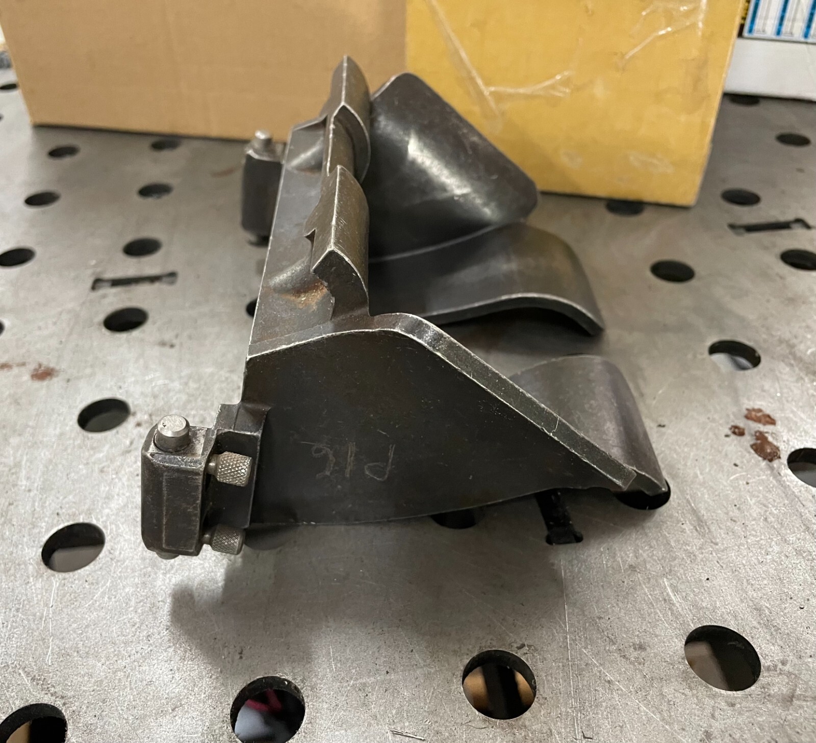 Mk19 Feed Chute