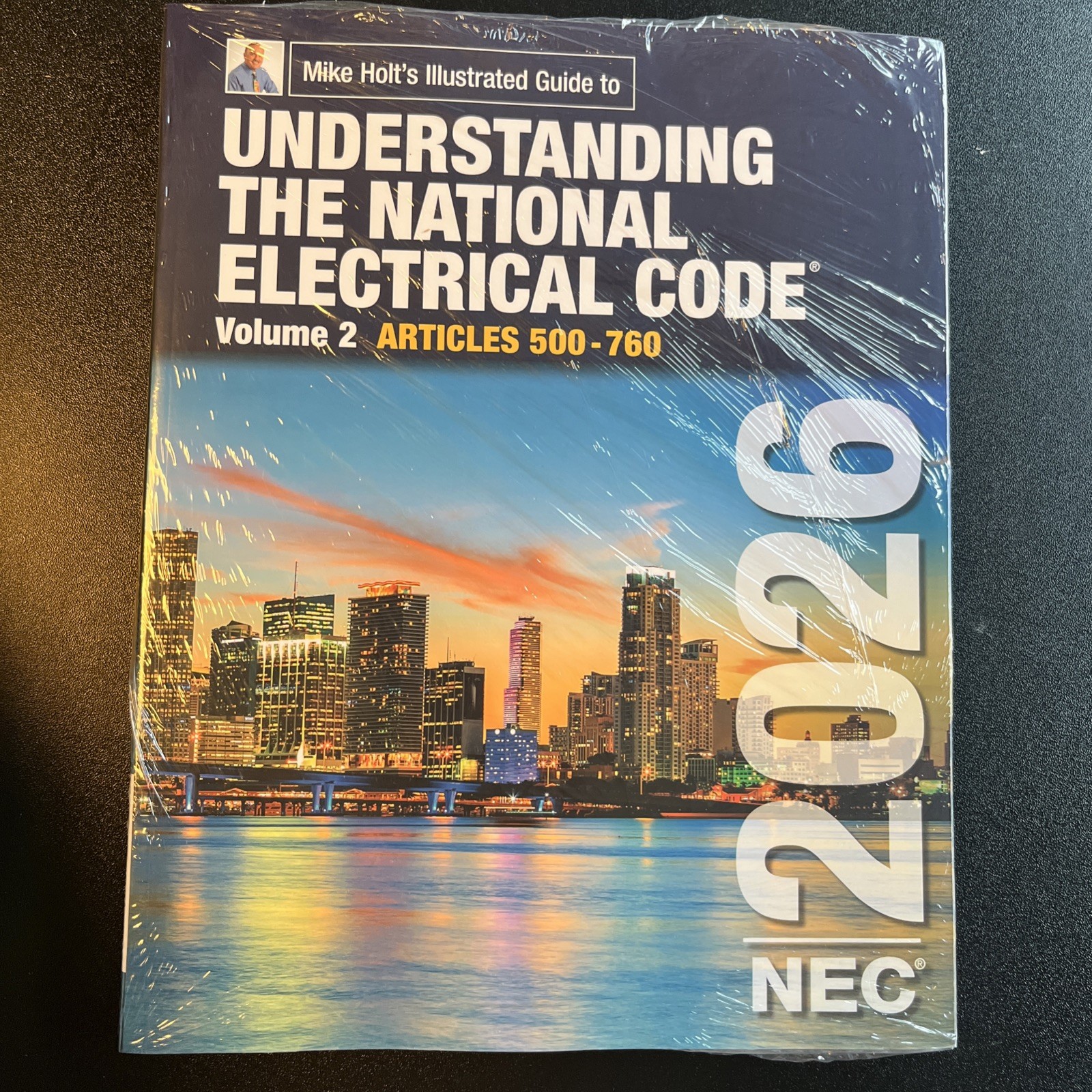 Mike Holt`s Illustrated Guide to Understanding the NEC Vol.2 , 2026 NEC