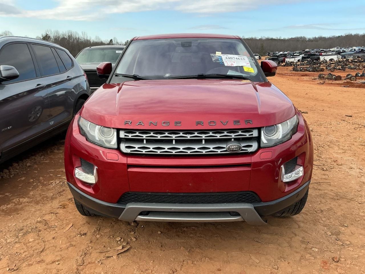 EVOQUE 2013 Glove Box 4959052