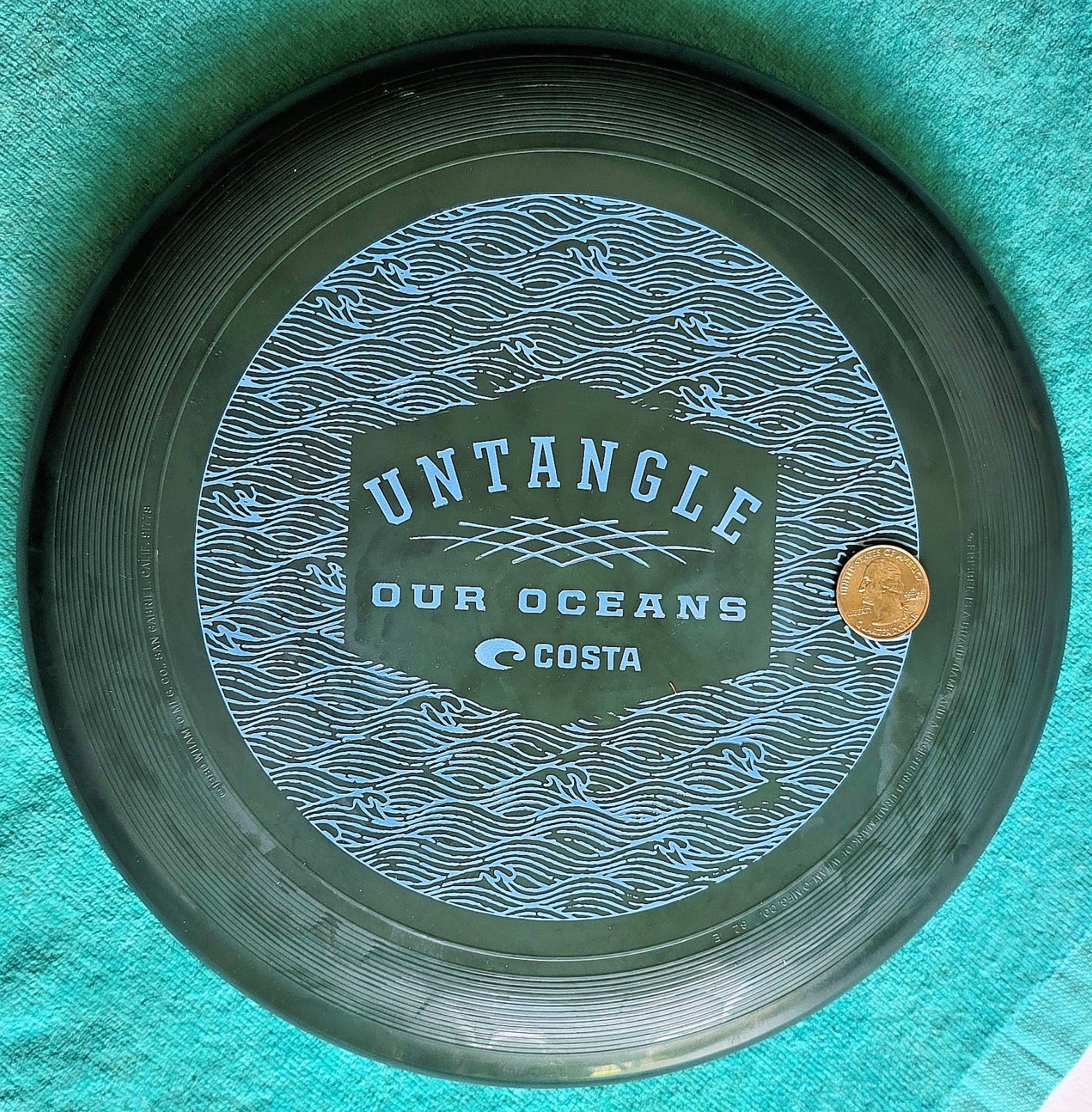 COSTA "UNTANGLE OUR OCEANS" FRISBEE FLYING DISC - FISHING - C AMPING  NEW & COOL