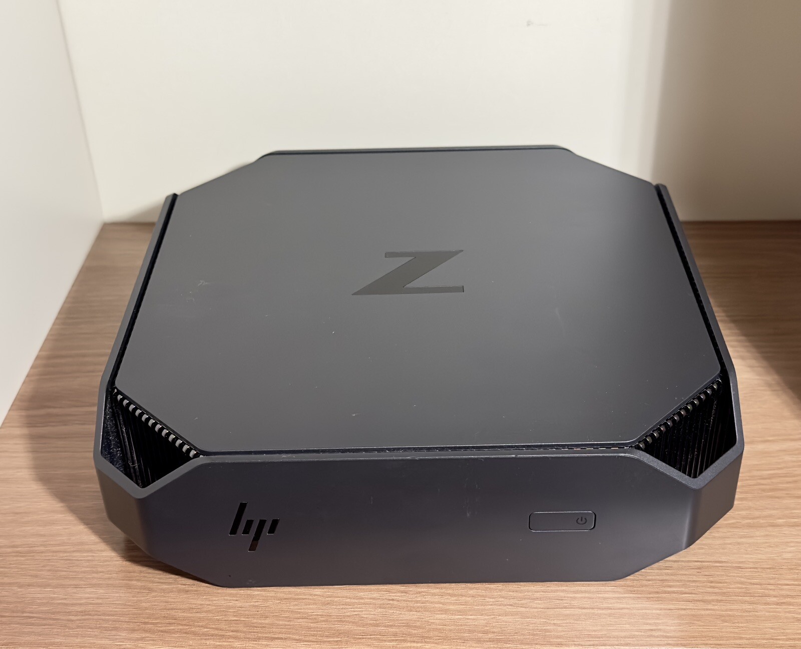 HP Z2 Mini G4 Barebone Workstation 8/9th Gen Xeon MXM GPU Slot With Power Supply
