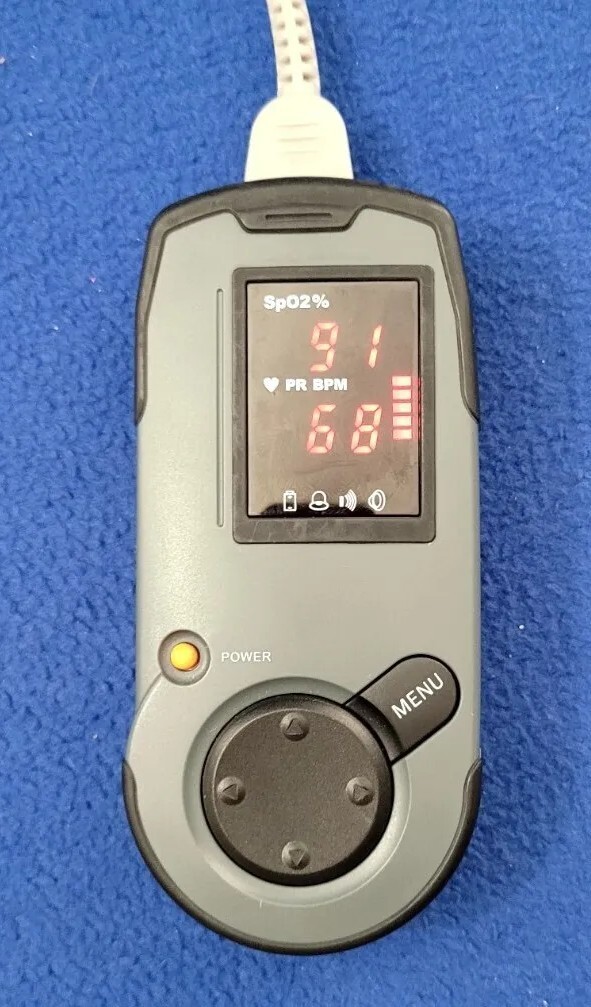 Dynarex Hand Held Pulse Oximeter Complete In Box