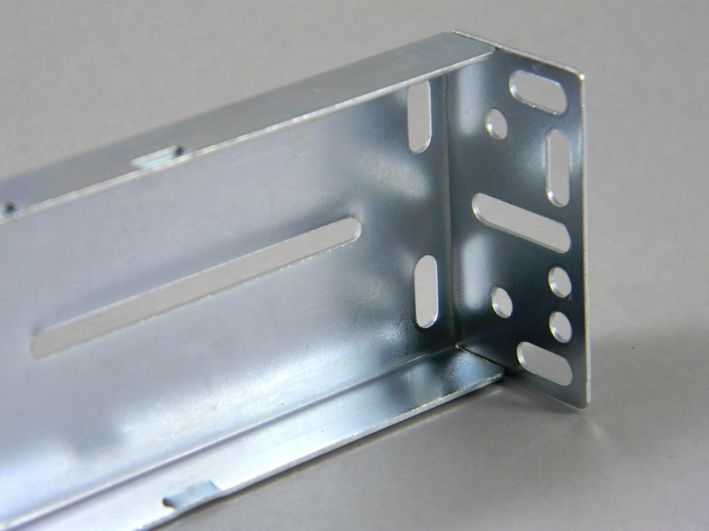 (2) DRAWER SLIDE REAR MOUNTING BRACKETS KV 8403