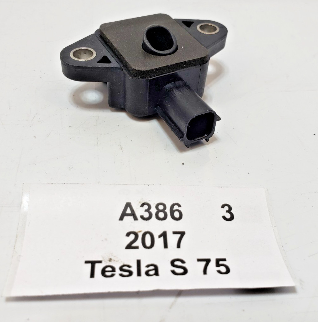 ✅ 12-20 OEM Tesla Model S Front Right Passenger Side Door Acceleration Sensor