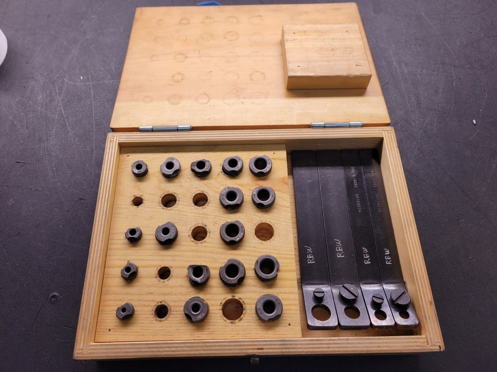 Magnavon 1808-1 Tool Set.     #2
