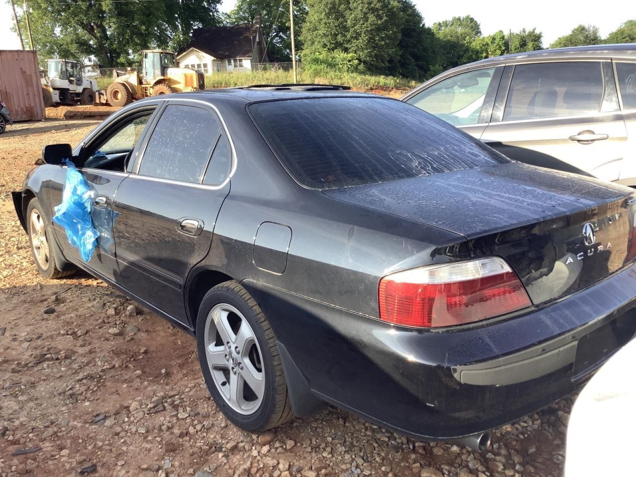 TL 2002 Glove Box 4673032