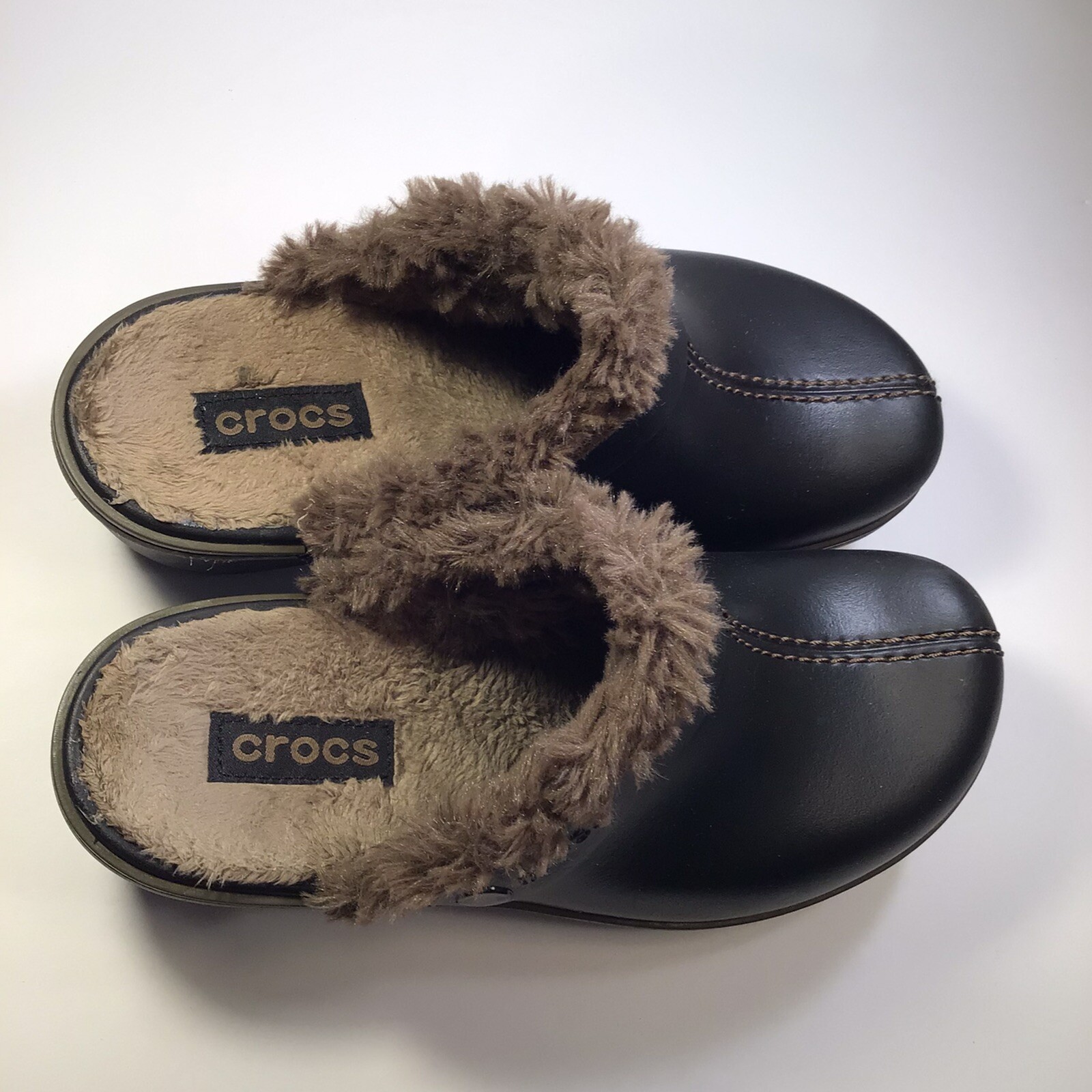 crocs womens slip on size 7