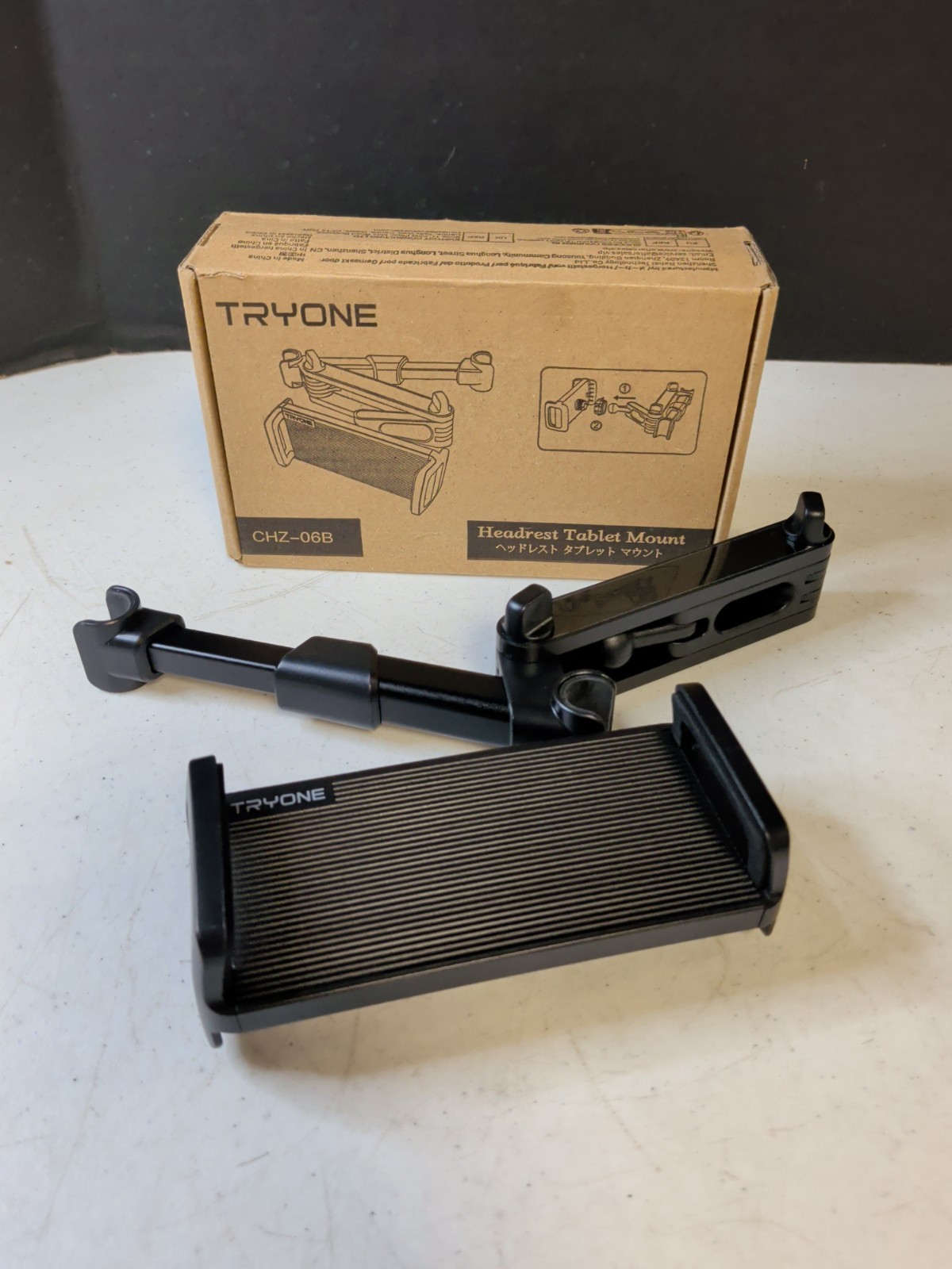 Tryone Car Headrest Tablet Mount 4.9-5.9”