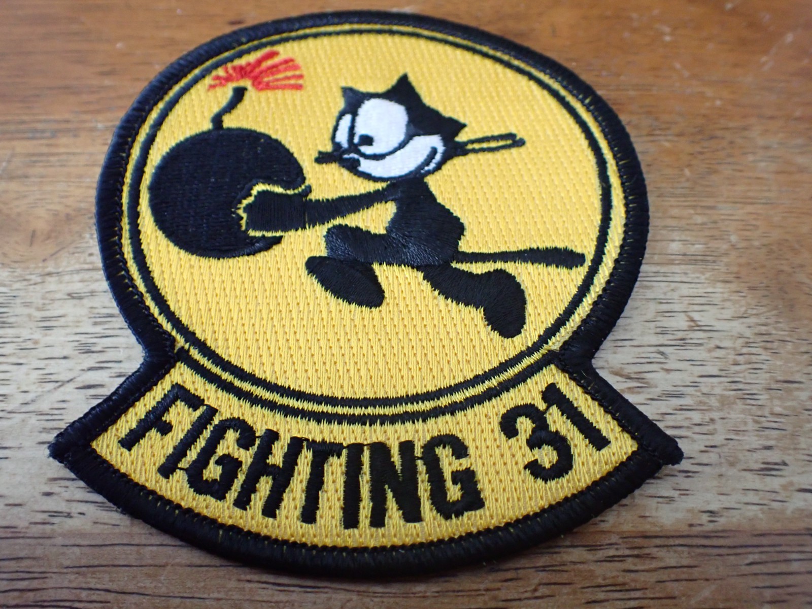 U S NAVY  V-31 FIGHTING 31 TOMCATTERS  JET  FIGHTER   TOM CAT BX 13 #17